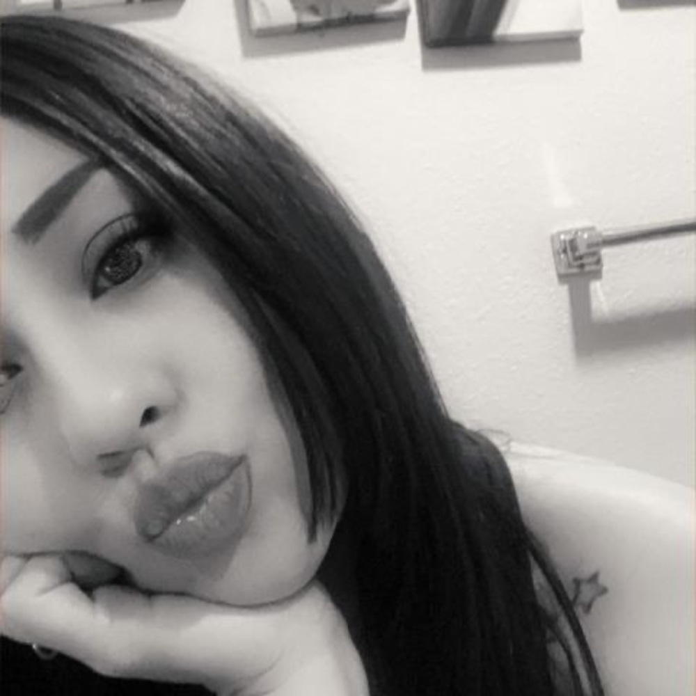 Meet your Posher, Stephani